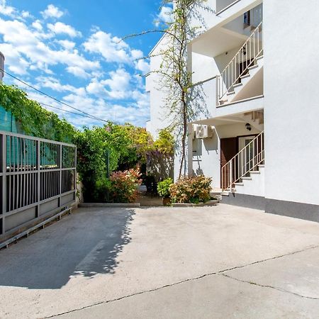 Apartment Nives In The City Center - Free Parking Spalato Esterno foto