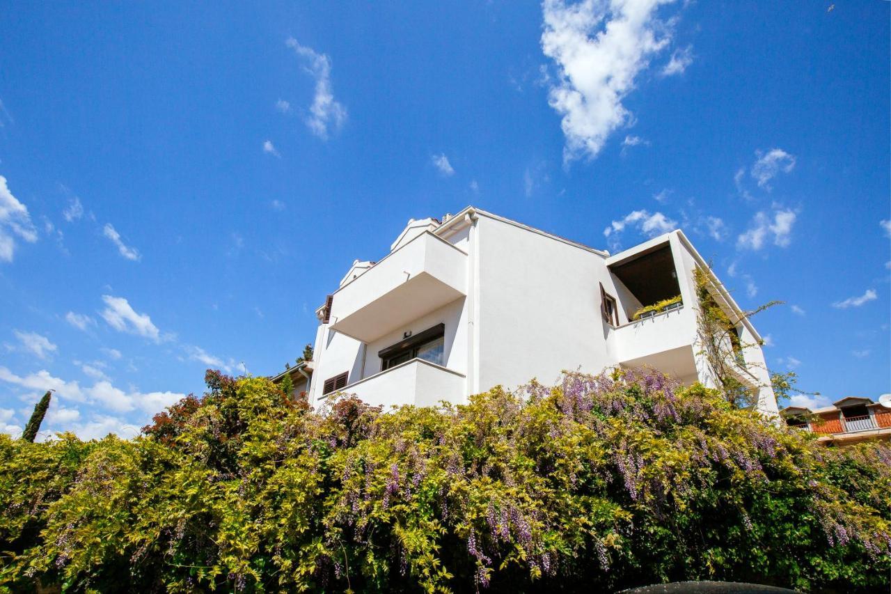 Apartment Nives In The City Center - Free Parking Spalato Esterno foto