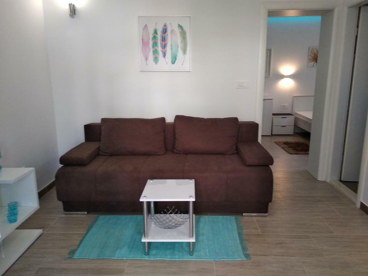 Apartment Nives In The City Center - Free Parking Spalato Esterno foto